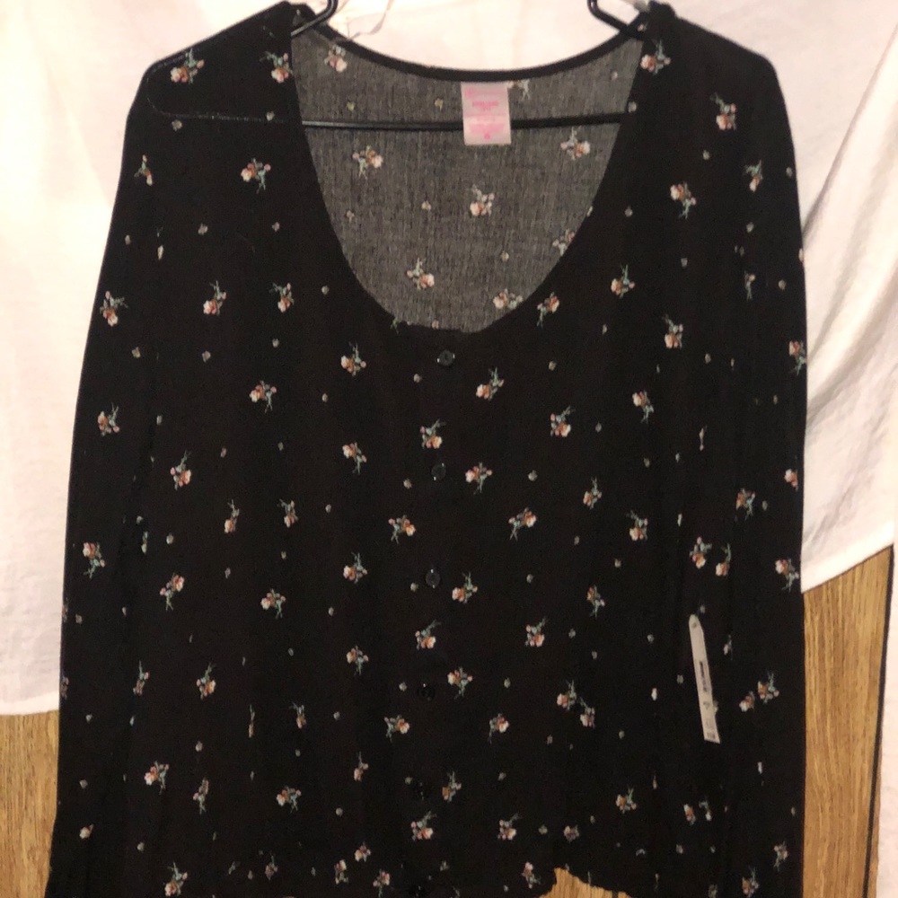 Ladies nice shirt